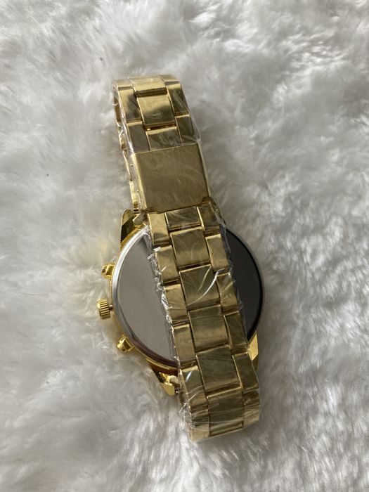 Relogio Deyros Dourado Novo