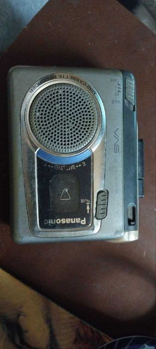 Диктофон Panasonic. Б/У. робочий. Вінтаж.