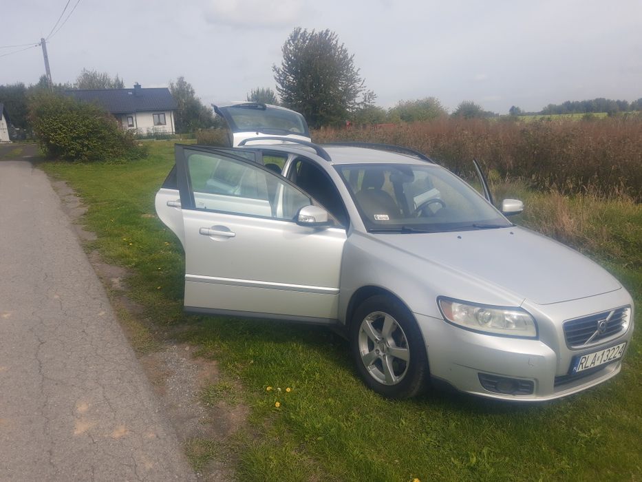 Volvo V50