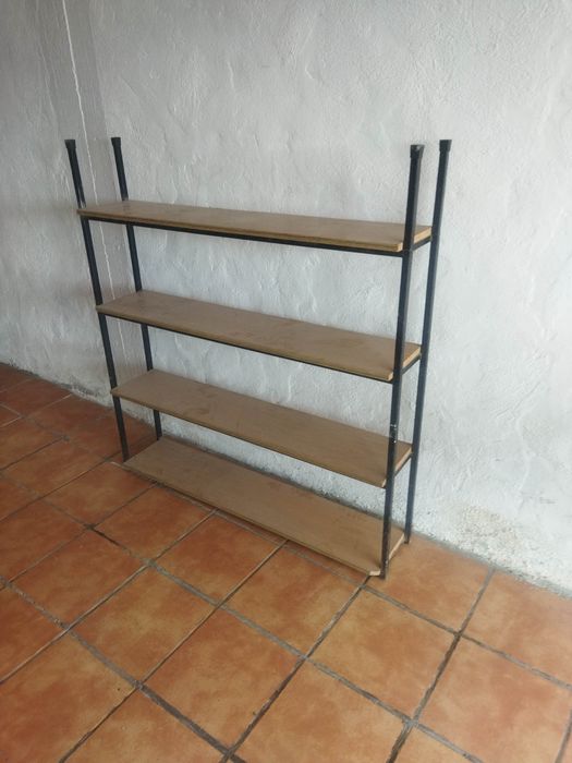 Mesa de trabalho, bancada em ferro/inox mais estante reforçada também