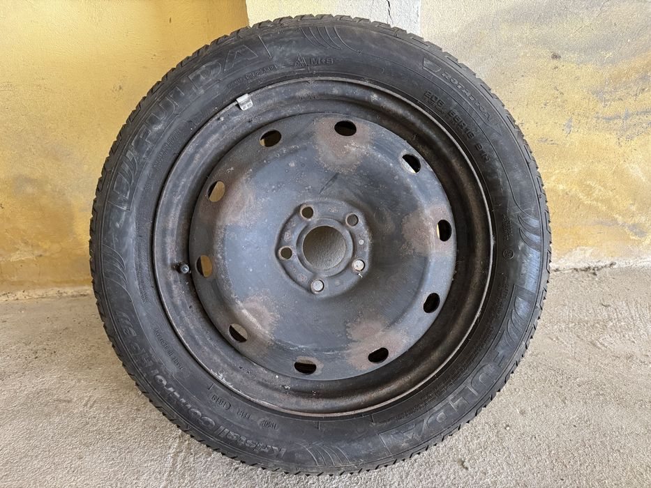 Jantes de 16" com furacao 5*108 com pneus