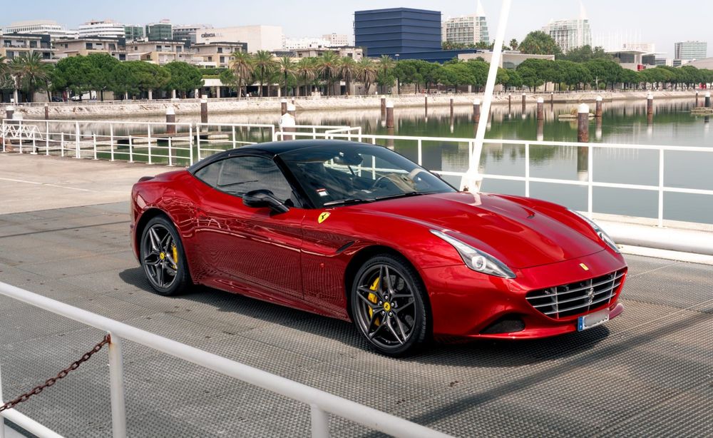 Ferrari California T