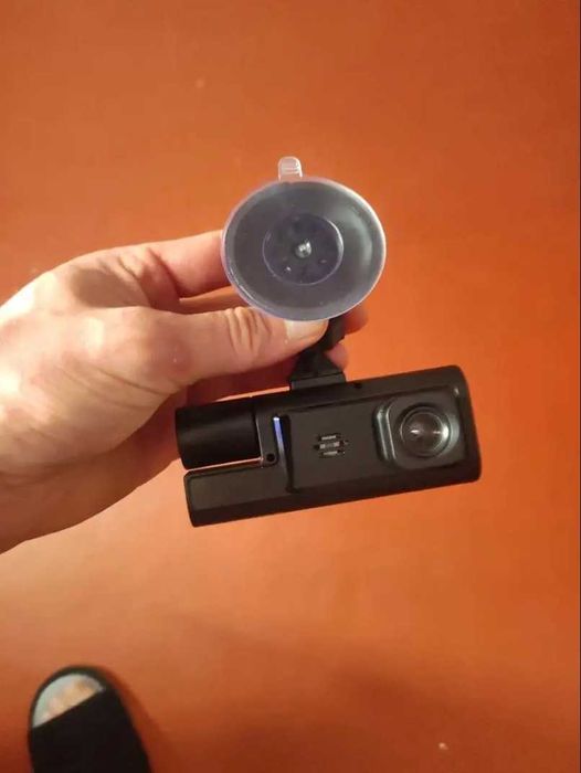 Відеорегістратор TB22