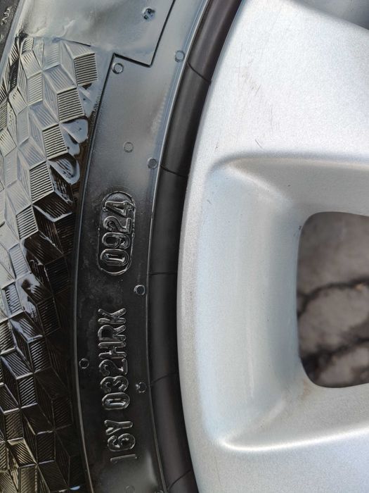 Koła Alu 17 5x115 225/50/17 Opel Astra Zafira Meriva