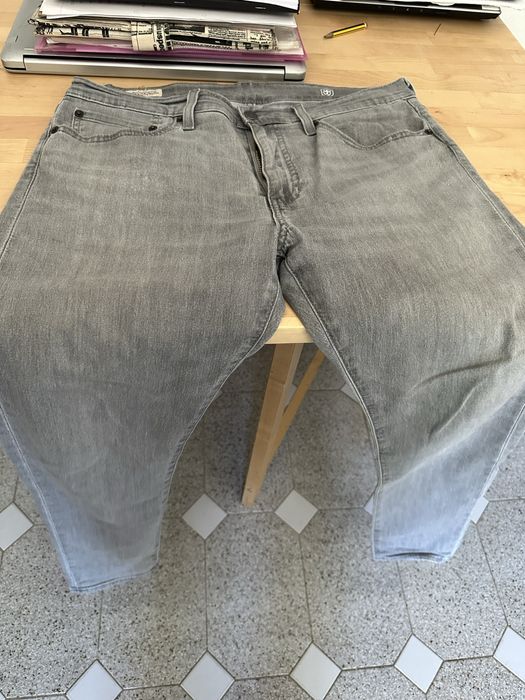 Calças tiffosi usadas