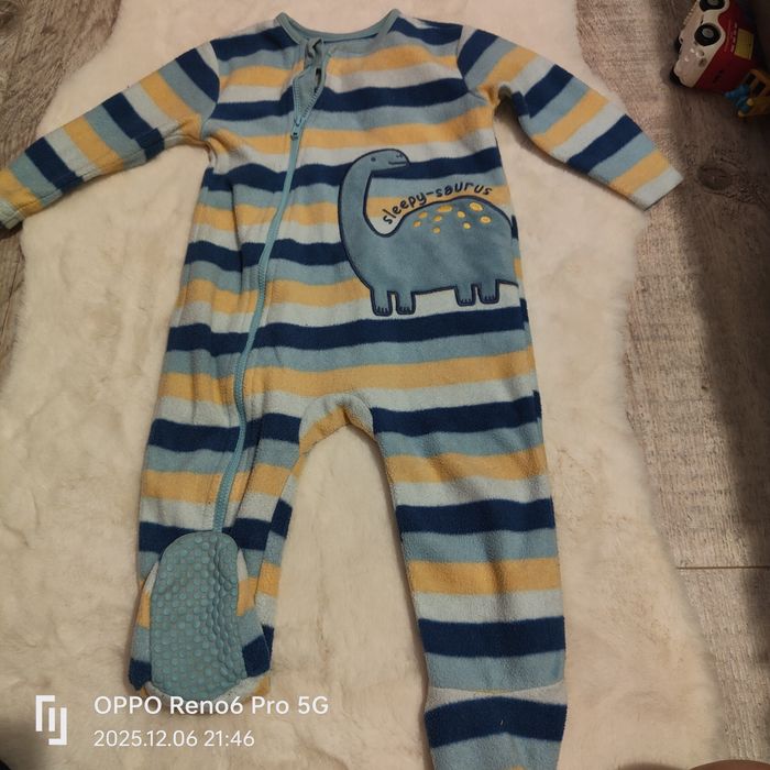 Pajacyk chłopięcy 9/12 m