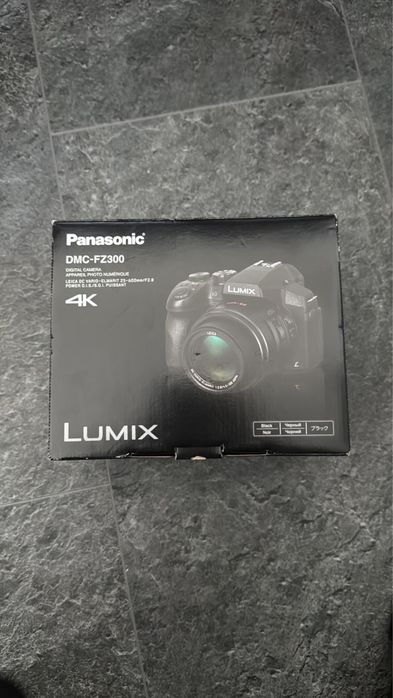 Panasonic DMC-FZ300