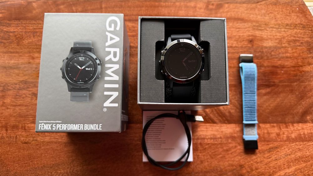 Garmin Fenix 5 Safira excelente estado