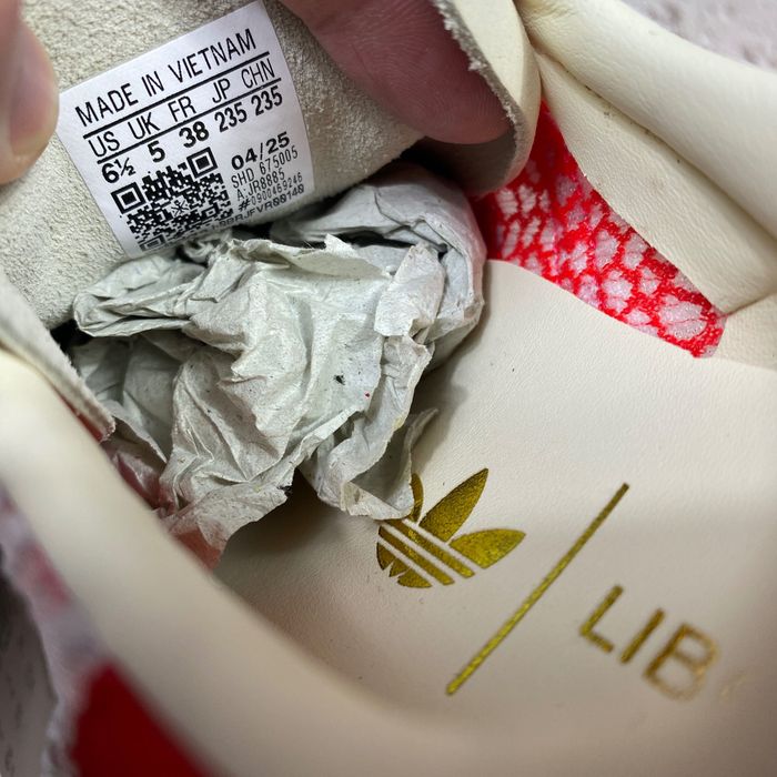 38 38.5 jr8885 Оригінал кеди Adidas gazelle bold x liberty london
