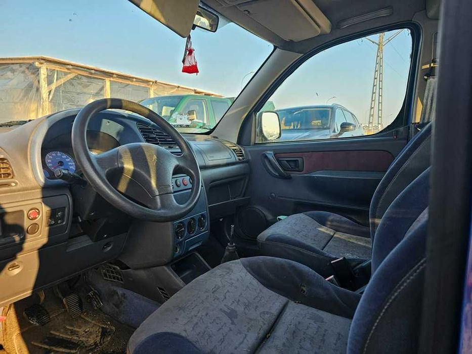 Citroen Berlingo 2001/1.4benzyna/5os/hak/opłaty akt