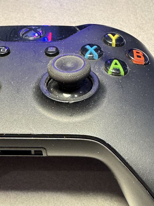 Pad Xbox One 100% Sprawny stan bardzo ładny