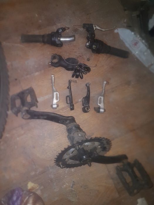 Переключатели скоростей перекидки Shimano передние звезды v-brake