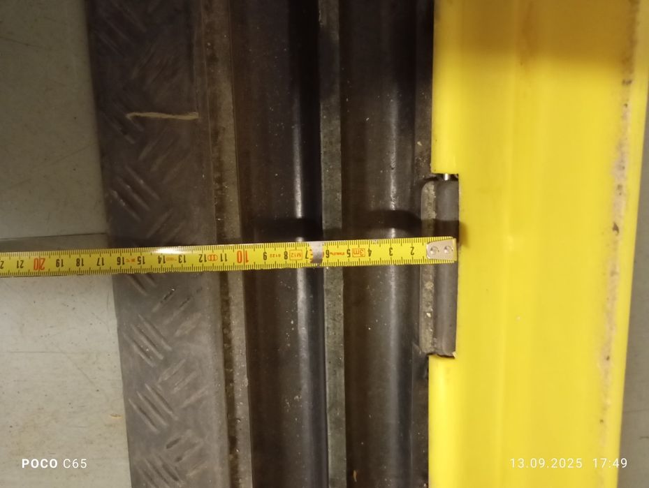 Próg kablowy 1m najazd osłona przewodów rurek