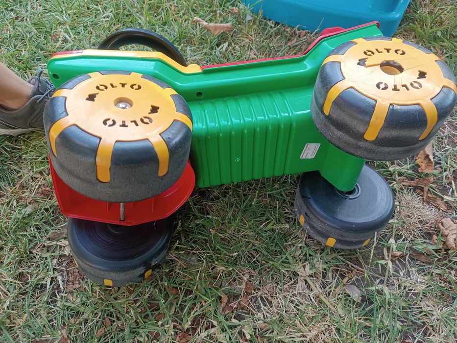 Carrinho de brincar com mala