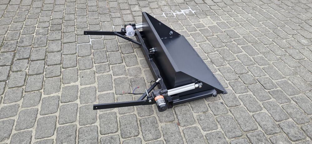 Łyżka do ziemi elektryczna stiga park do traktorka kosiarki