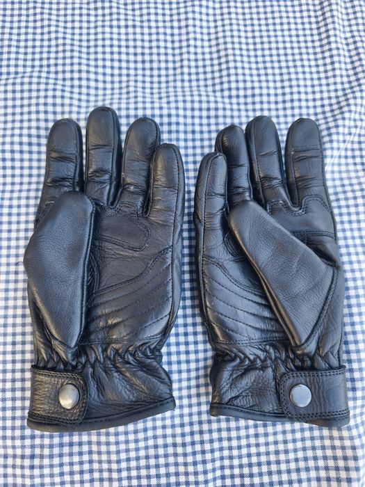 Luvas de motard em pele, com protecções.