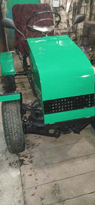 Мінітрактор,продам мінітракторець