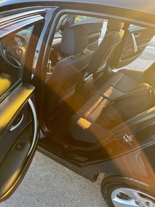 BMW 118D - 143CV - Impecável