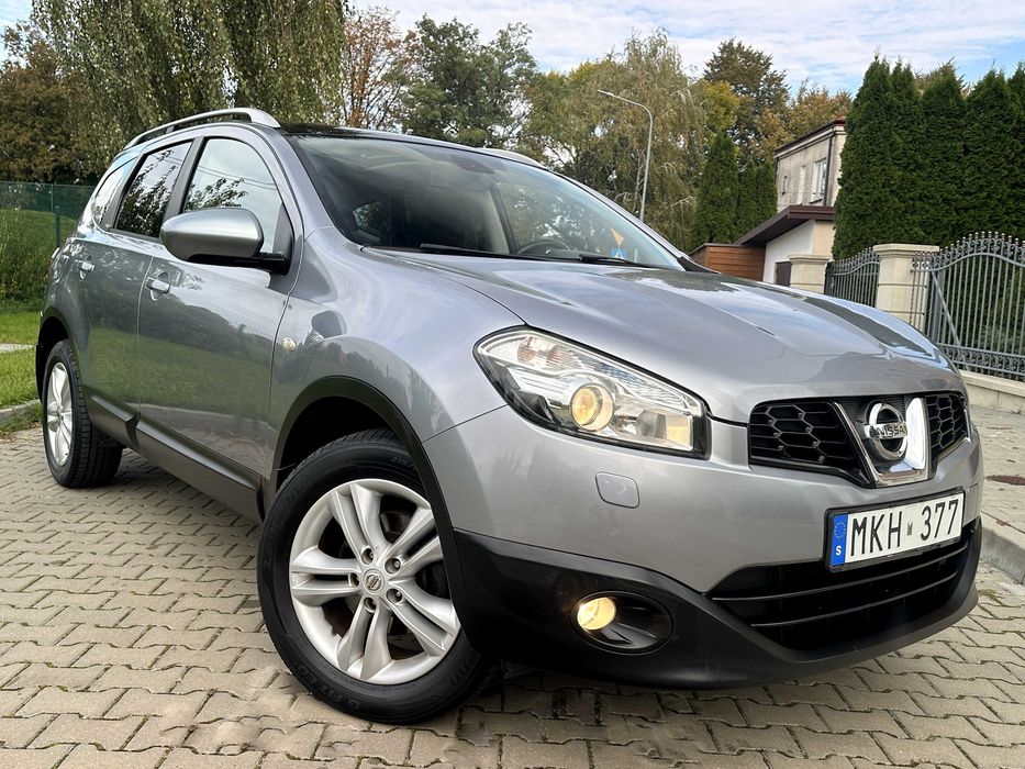 NISSAN QASHQAI+2 2.0i 140PS LIFT Panorama Tempomat Kamera Navi 17" TOP