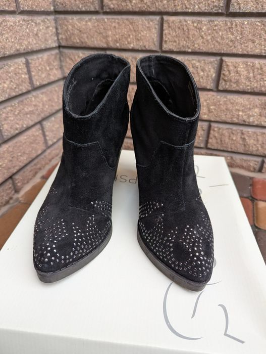 Козаки 36.5, 37 розмір Topshop