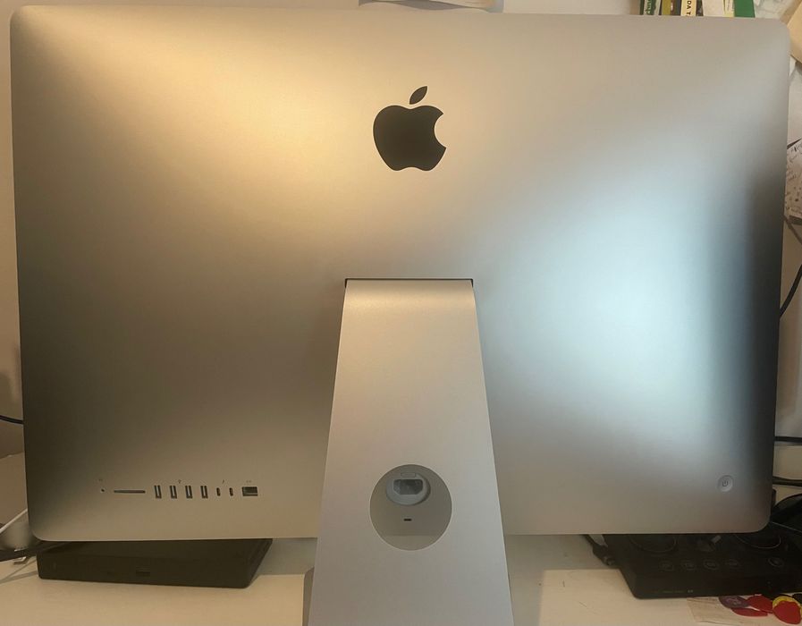 iMac 27″ Retina 5K (2019) – i5 6-Core, 64 GB RAM, 2 TB SSD64309650844290121