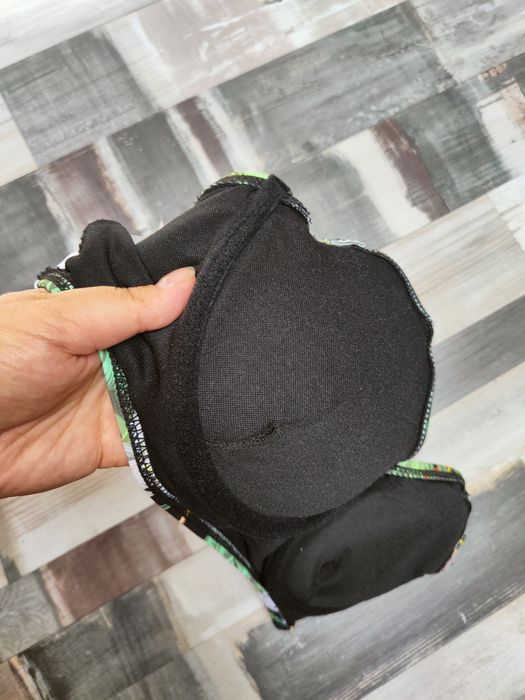 Nowy zielony top damski