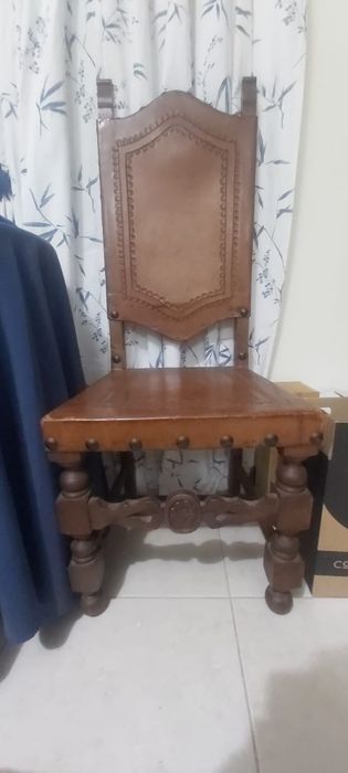 Conjunto de sala Mesa+Cadeiras+Móvel