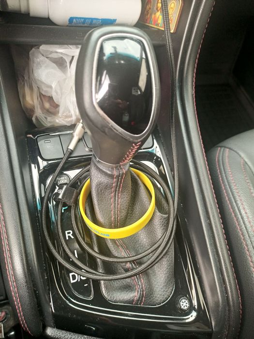 Продам власну автівку