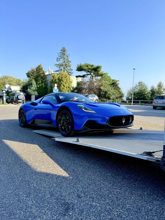 PROFESJONALNY Supercar Transport samochodów - Kryta Laweta