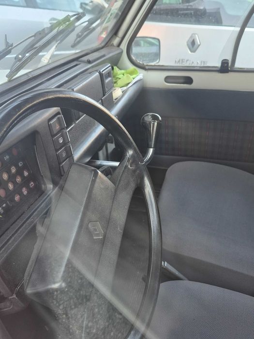 Renault 4 GTL - Um Clássico Icónico (Ideal para Restauro)