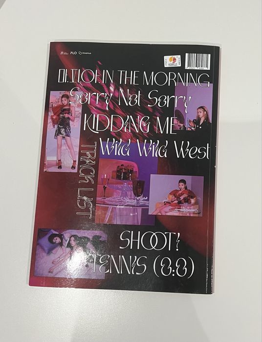 Album Kpop (Guess Who Itzy)