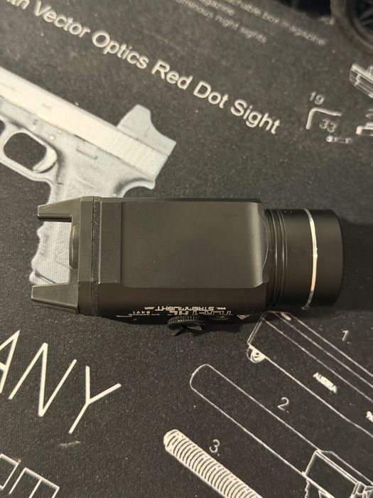 Streamlight  TLR-1 HL  Latarka taktyczna
