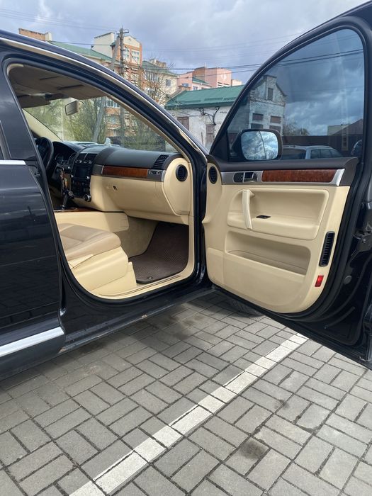 Продам Volkswagen Touareg 2005 року, 3.0d