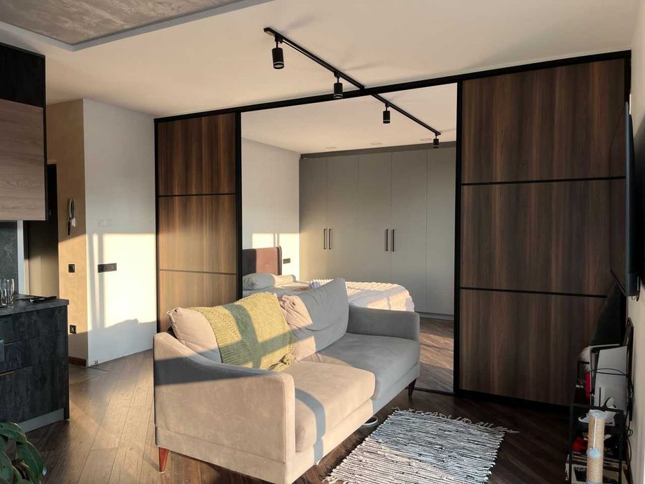 Продаж 1-кімнатної квартири з дизайнерським ремонтом у ЖК Grand Village