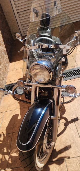 Yamaha V-Star 1100 (Drag Star)