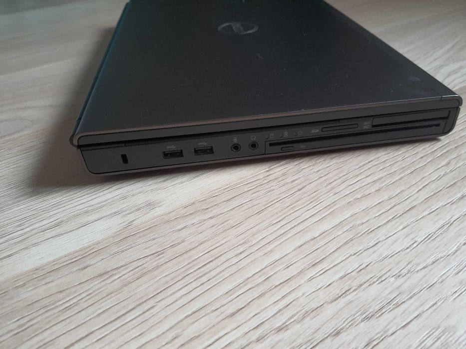 Потужна робоча станція Dell Precision M4800 | i7-4910MQ | 16GB RAM | Quadro K2100M