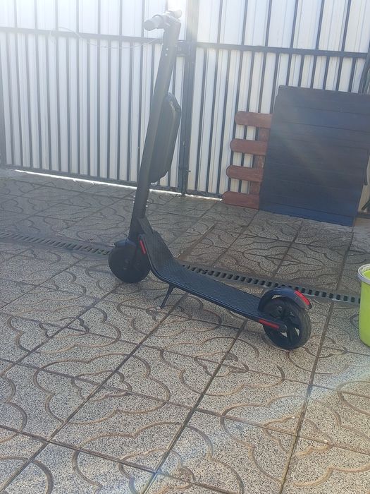 Trotinete bom estado usado poças vezes