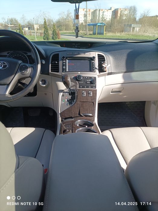 Продам Toyota Venza