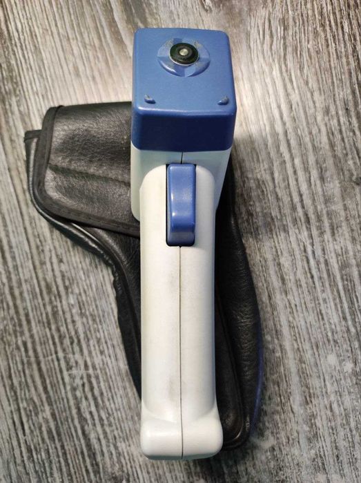 Цифровой толщиномер лакокрасочных покрытий Tecpel TG-902