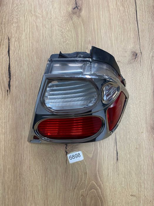 6898 Lampa tylna prawa Stanley P4172R Honda Goldwing GL1800