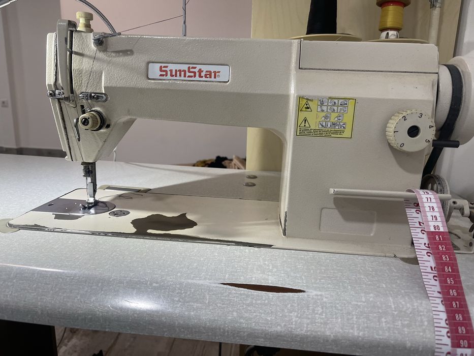 Maquina de costura industrial
