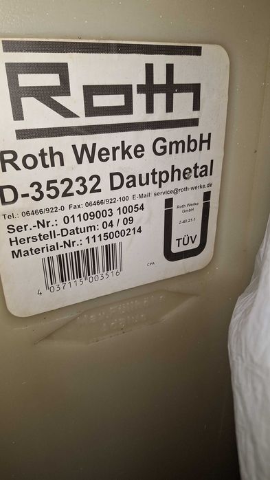 Zbiornik 1000 l z pompka na paliwo,olej opalowy ,wodę,deszczówkę,szam