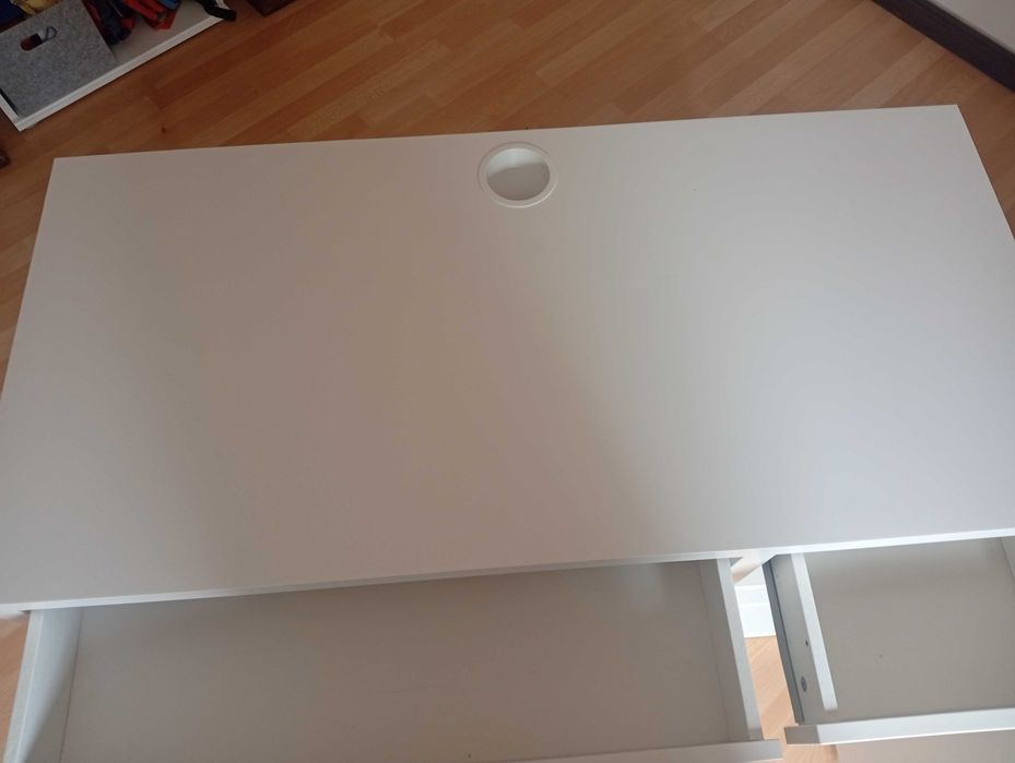 Secretária Branca Ikea
