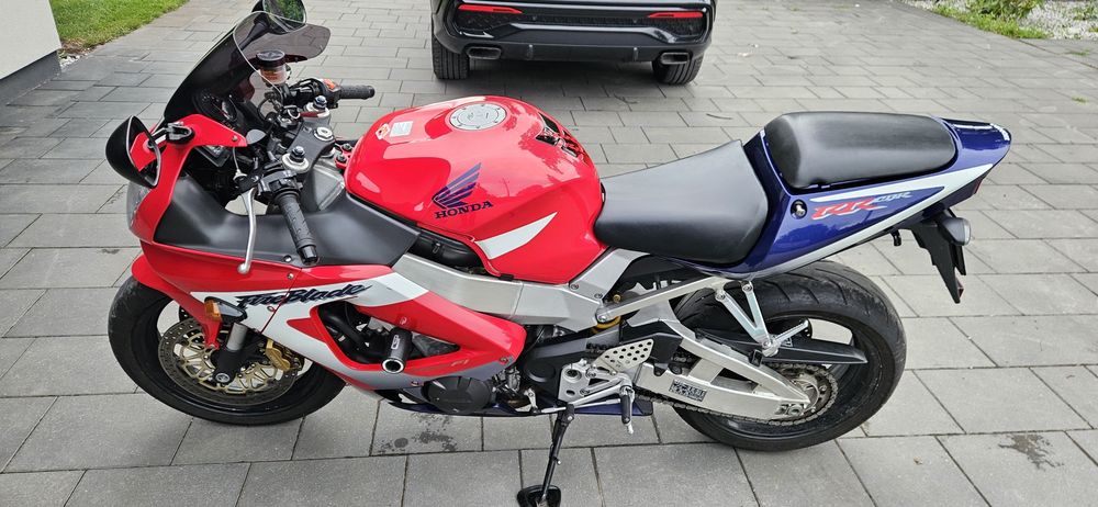 Honda cbr 929 2001 rok
