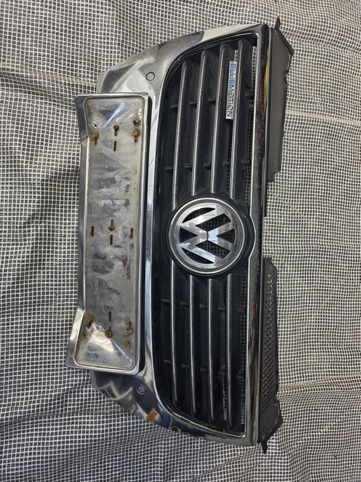 Atrapa grill Volkswagen Passat B6 VW chrom kratka czujniki parkowania gril wysyłka pobraniowa oryginał kompletny