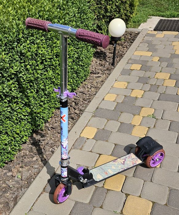 Продам детский самокат