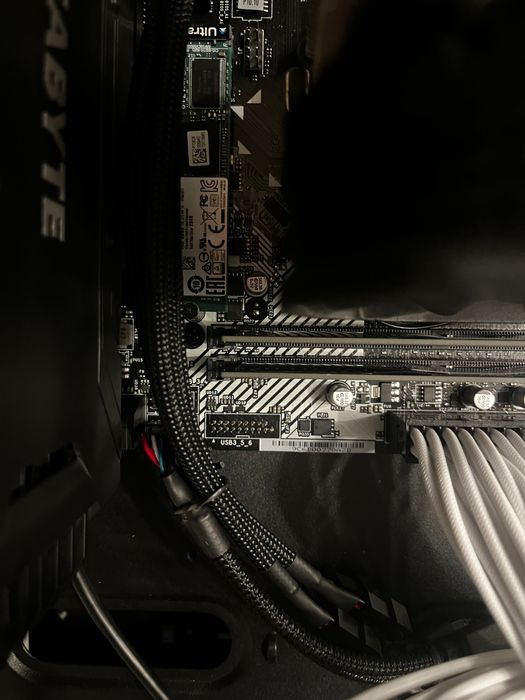 PC | AMD Ryzen 5 5500 | GTX 1060 | 16GB DDR4 RAM | WIN 11