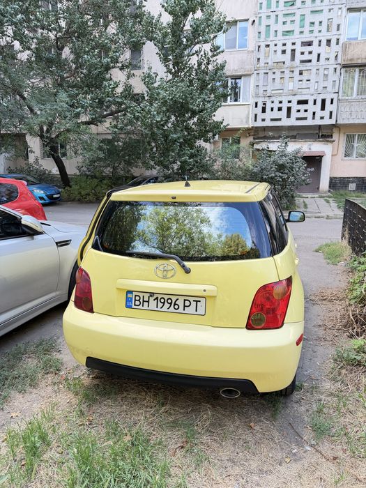 Продам Toyota Scion 2004