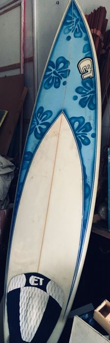 Oportunidade! Redução preço!! Prancha de Surf Energia Tropical 6’6 (Oferta T-shirt )