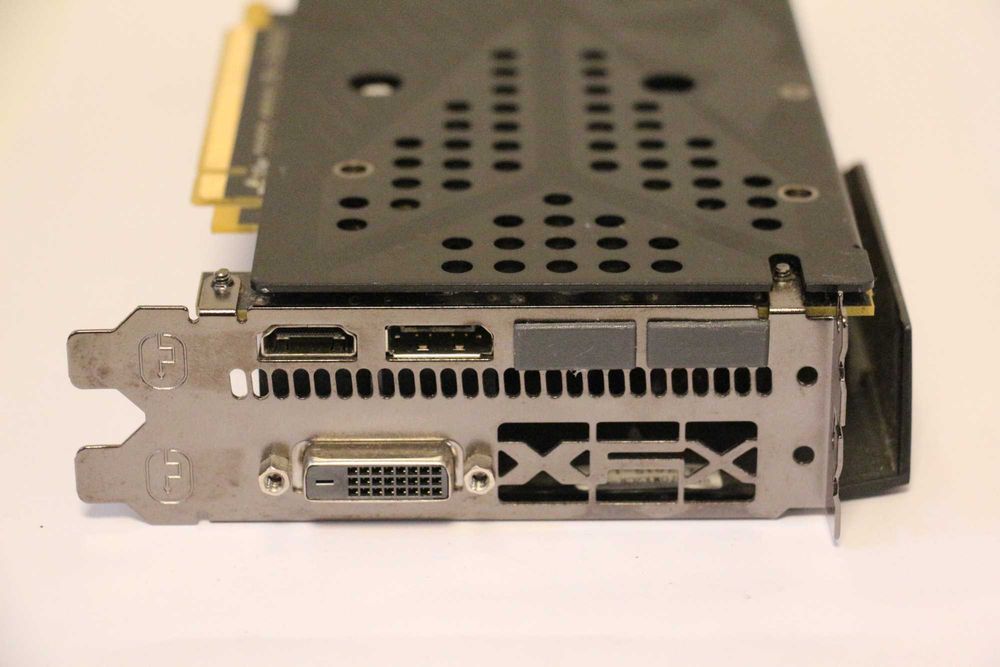 Radeon RX 570 4GB